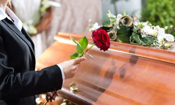 Как работают похоронные фирмы?